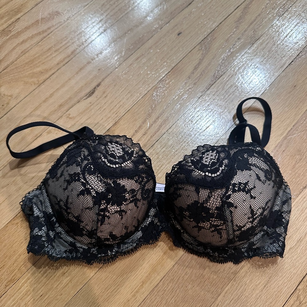 Victoria's Secret Black Lace Underwire Bra